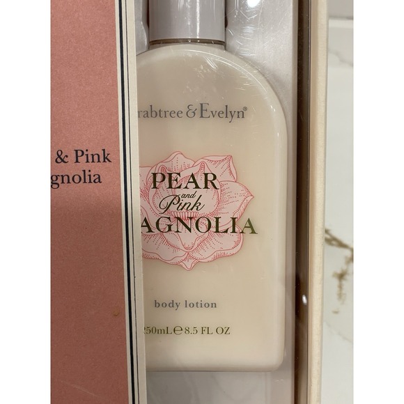 Crabtree & Evelyn Pear & Pink Magnolia Body Wash & Body Lotion 8.5 fl oz New - Picture 3 of 5